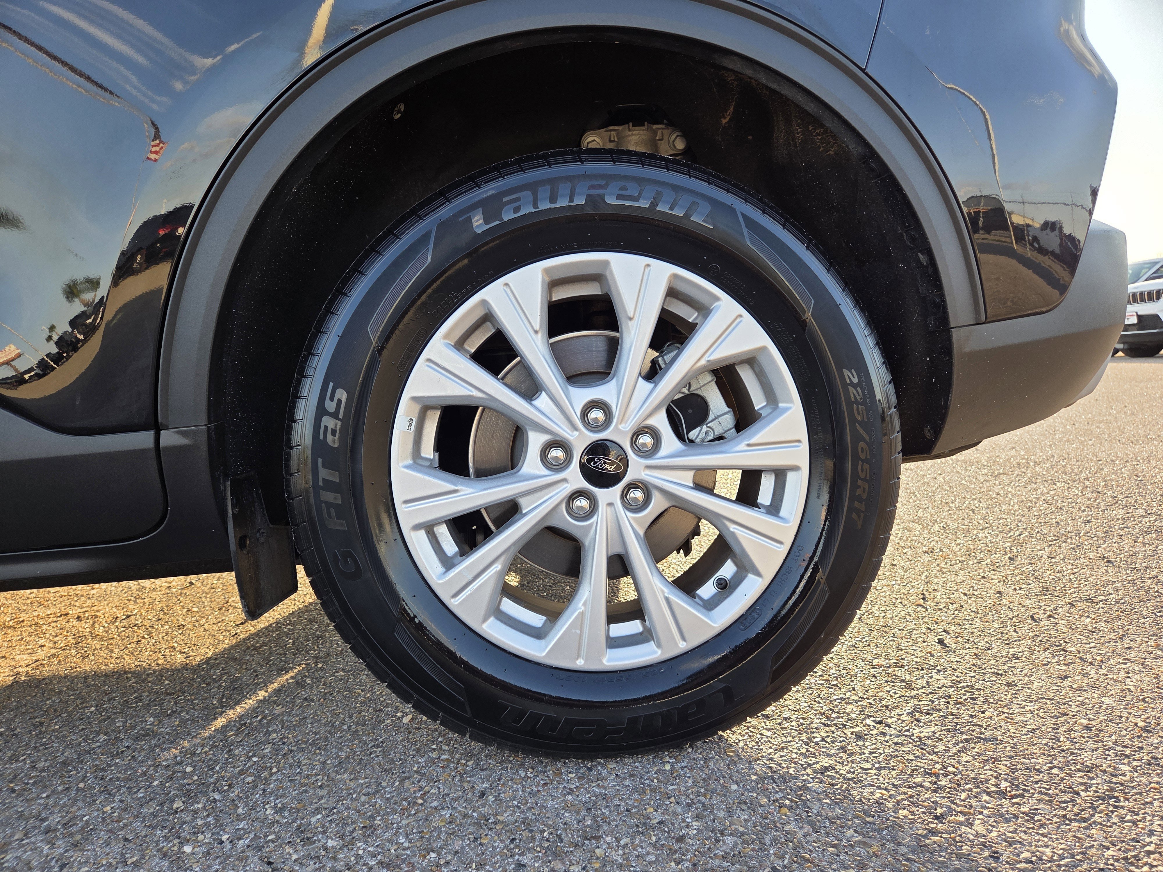 Used 2025 Ford Escape Active image 9