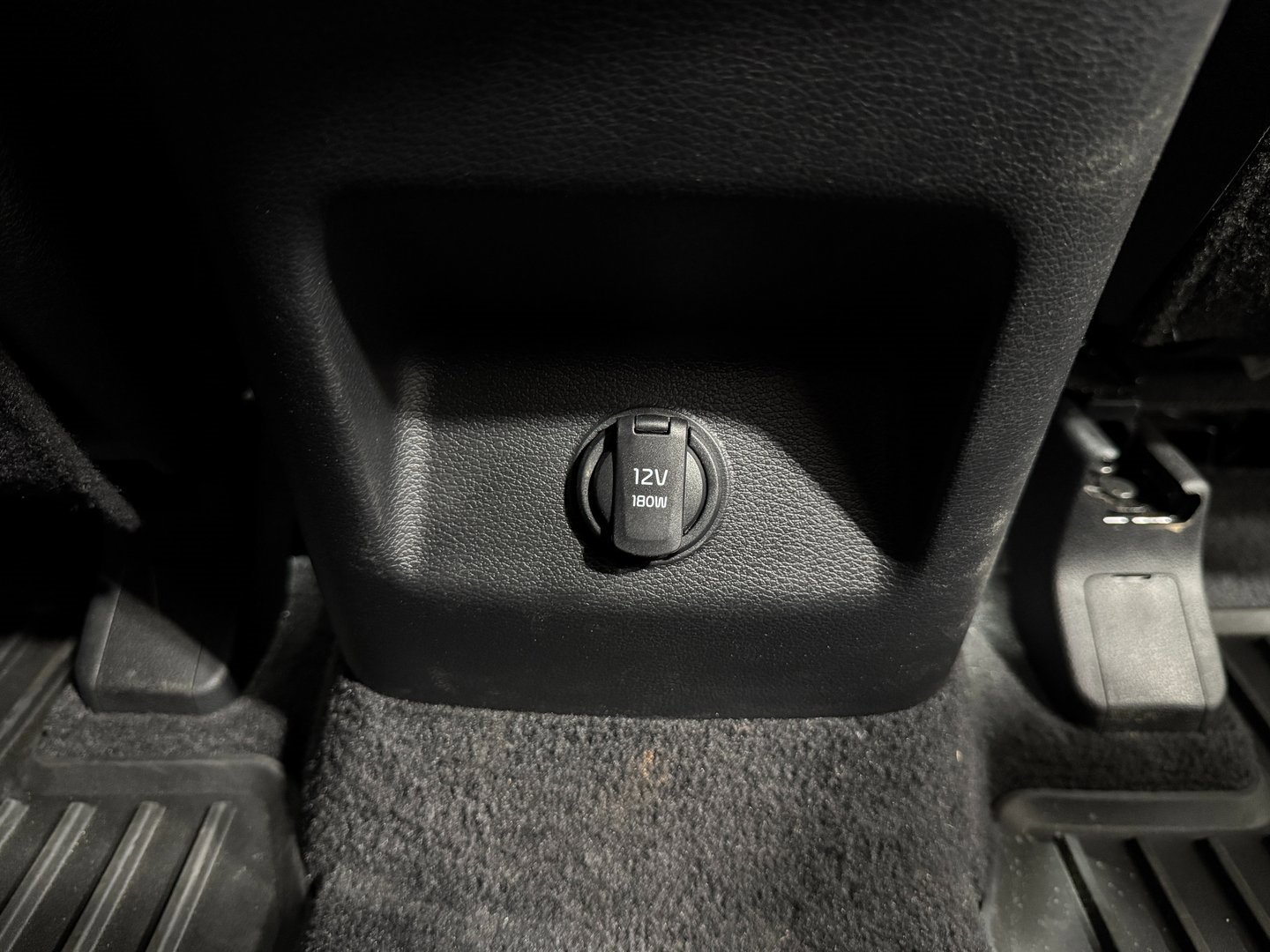 Used 2025 Kia Telluride EX image 38