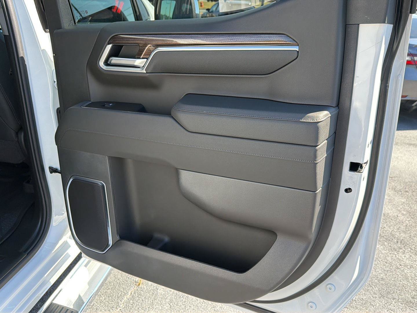 New 2026 Chevrolet Silverado 1500 LT AWD/4WD image 15