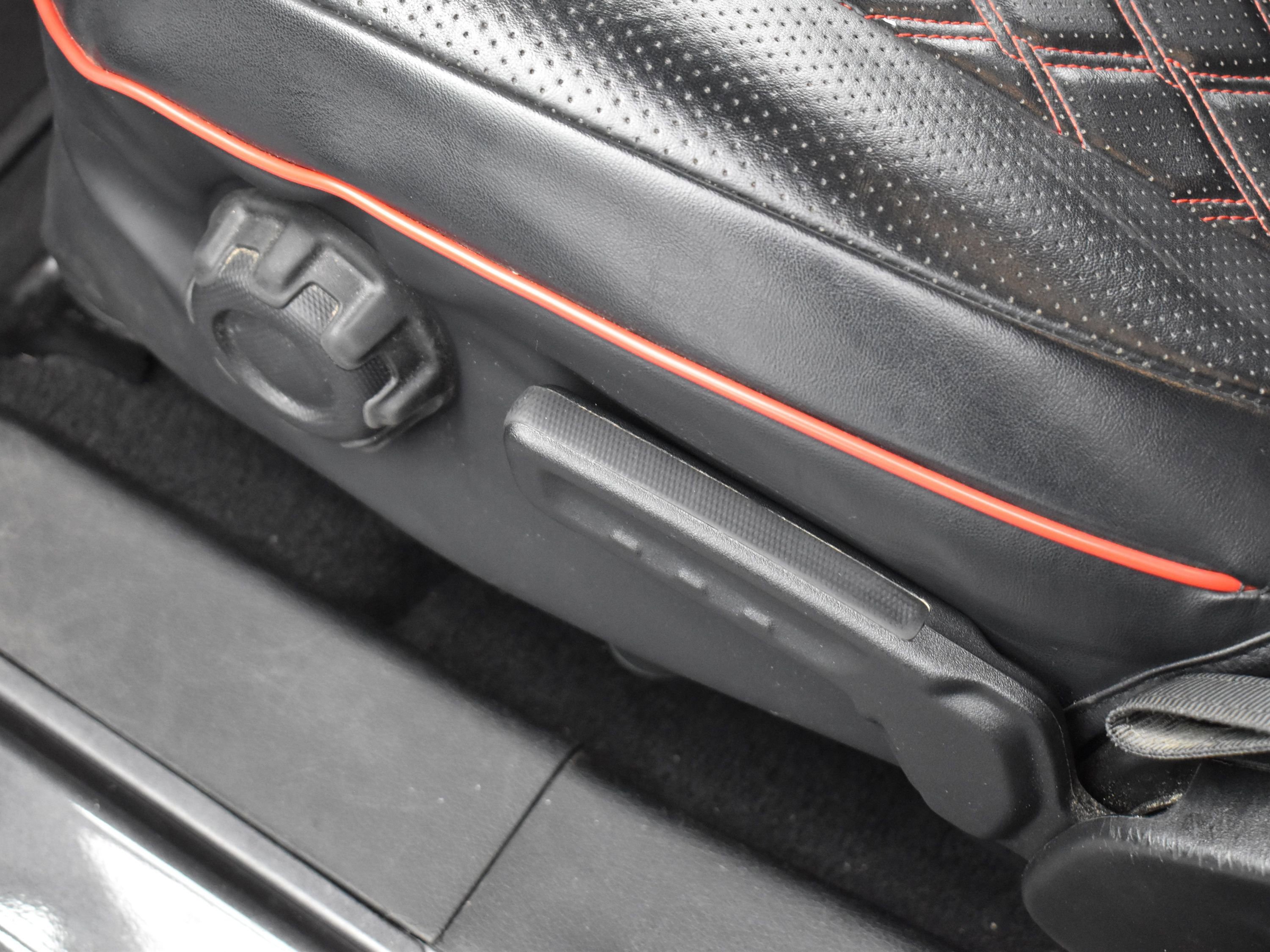 Used 2020 Jeep Wrangler Unlimited Sport S image 14