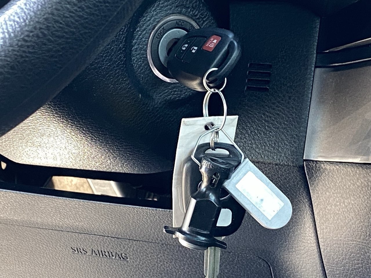Used 2018 Toyota Tacoma SR w/ SR Convenience Package RWD image 23
