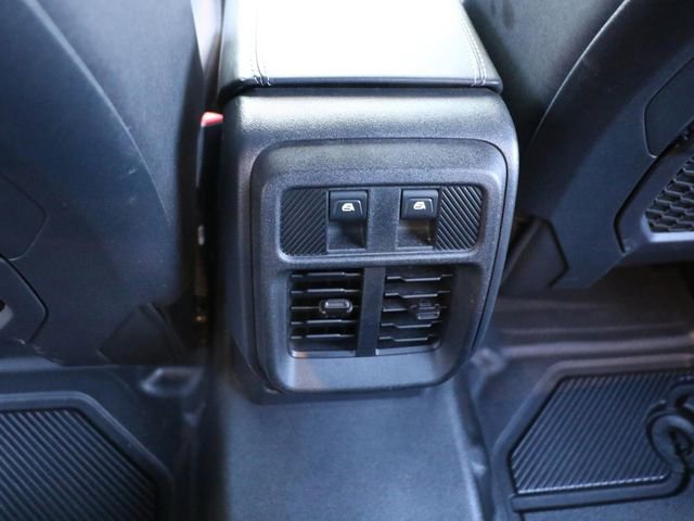Used 2025 Ford Bronco Badlands AWD/4WD image 16