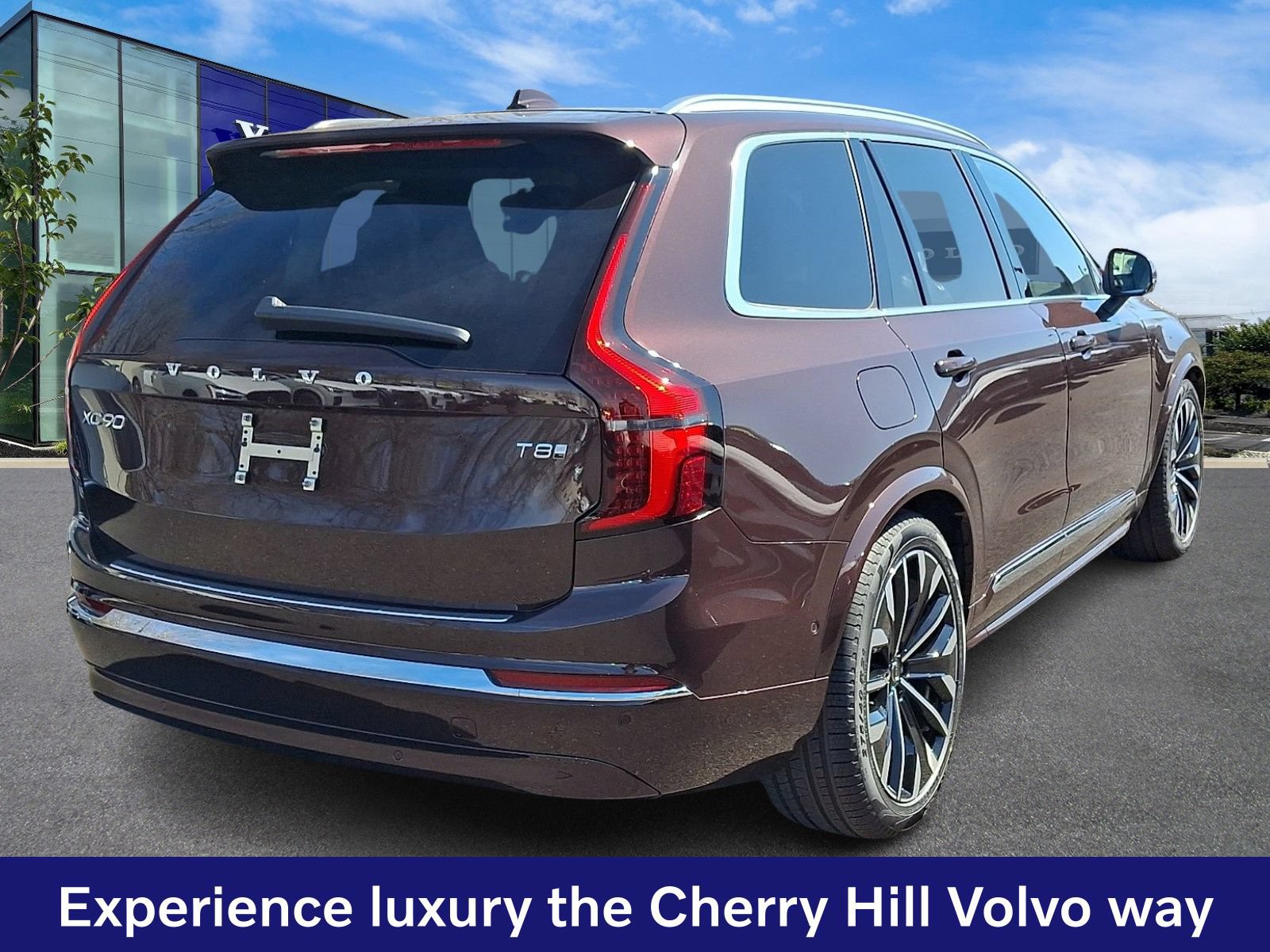 New 2026 Volvo XC90 T8 Ultra w/ Protection Package Premier AWD/4WD image 5