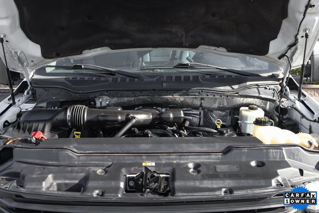 Used 2017 Ford F450 XL w/ Power Equipment Group image 17