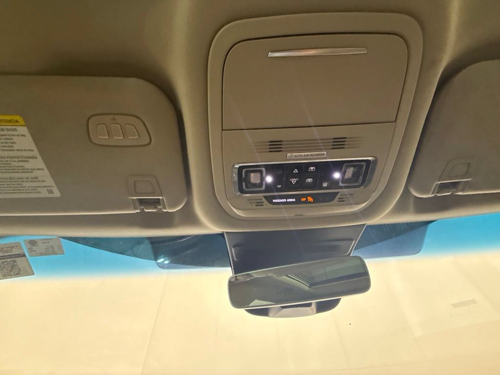 Used 2024 Lincoln Nautilus Premier w/ Equipment Group 102A AWD/4WD image 35