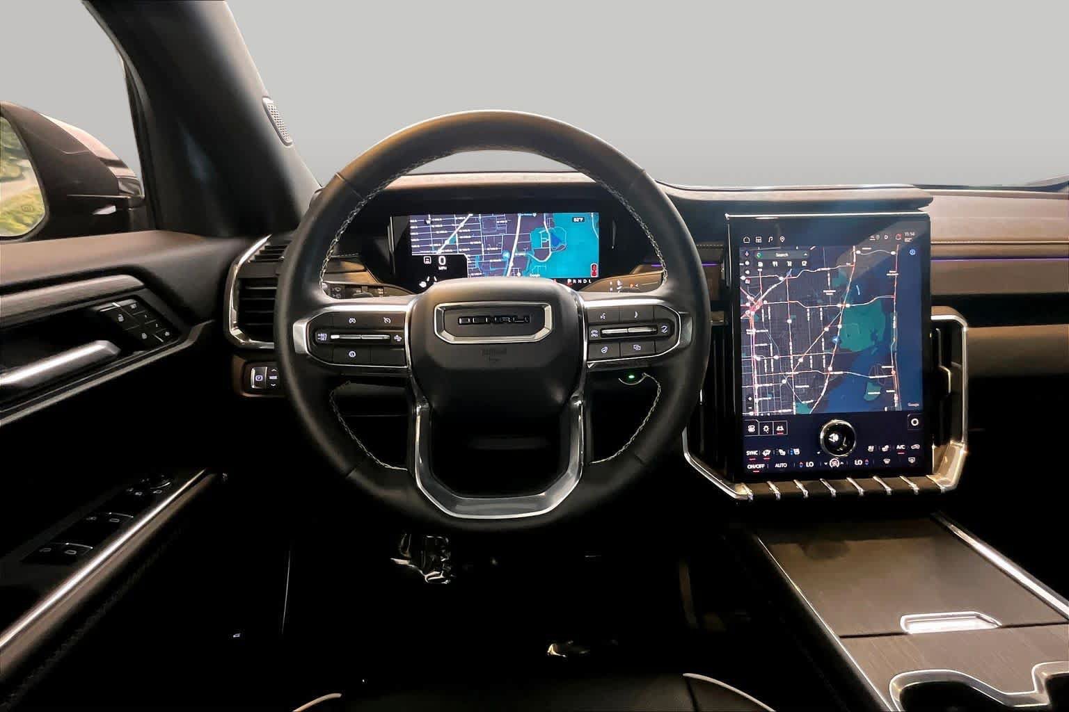 Used 2025 GMC Acadia Denali FWD image 6