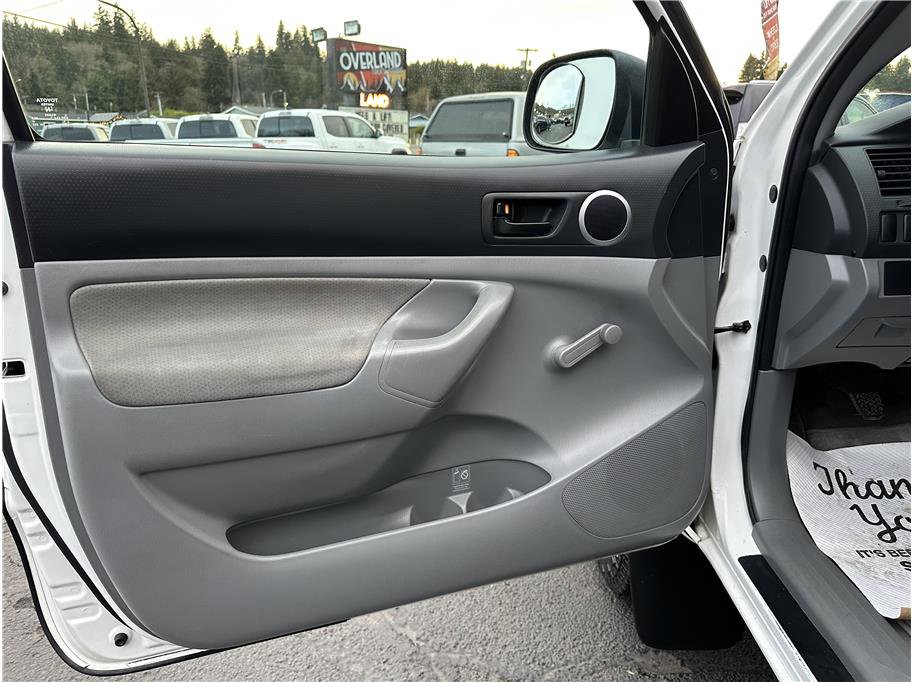 Used 2006 Toyota Tacoma PreRunner image 14