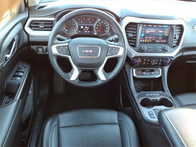 Used 2023 GMC Acadia SLT image 5