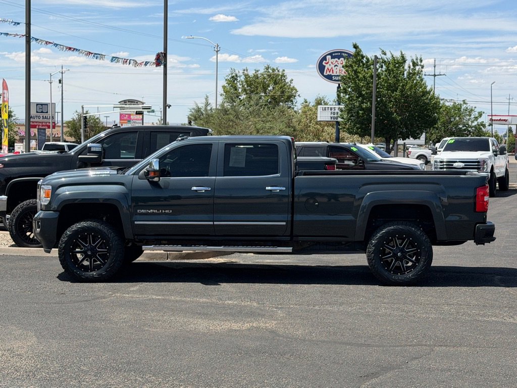 Used 2017 GMC Sierra 3500 Denali w/ Duramax Plus Package AWD/4WD image 45