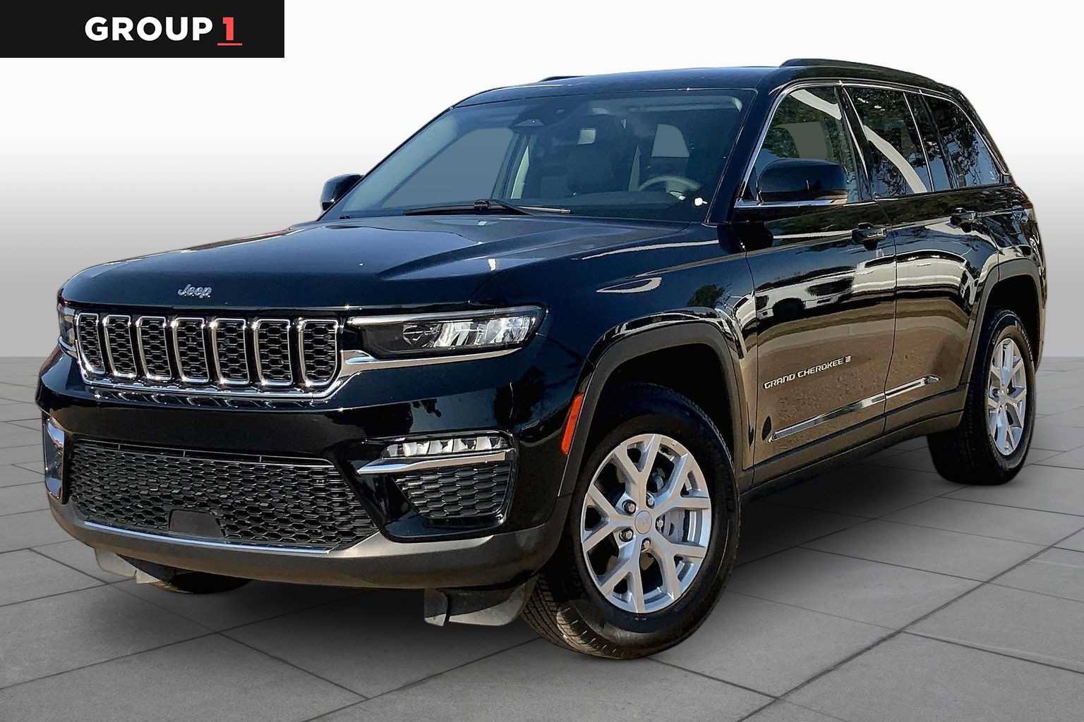 Used 2023 Jeep Grand Cherokee Limited AWD/4WD image 1