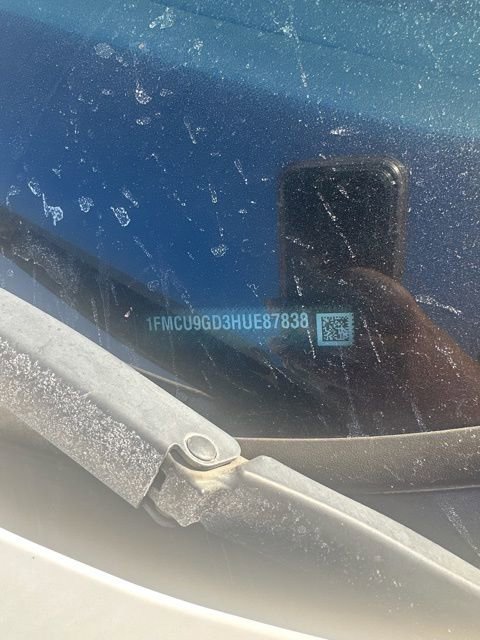 Used 2017 Ford Escape SE image 8