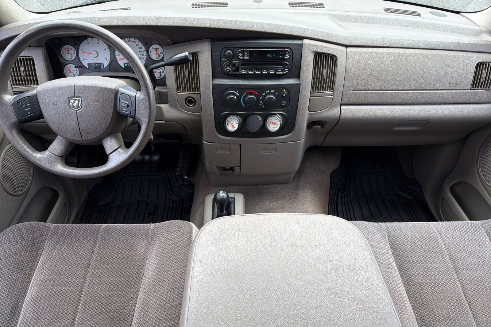 Used 2004 Dodge Ram 2500 Truck SLT w/ Trailer Tow Group AWD/4WD image 14