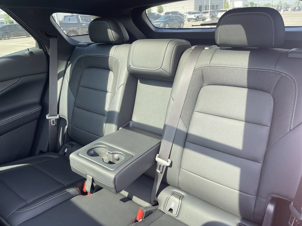 Used 2024 Chevrolet Blazer EV LT AWD/4WD image 27