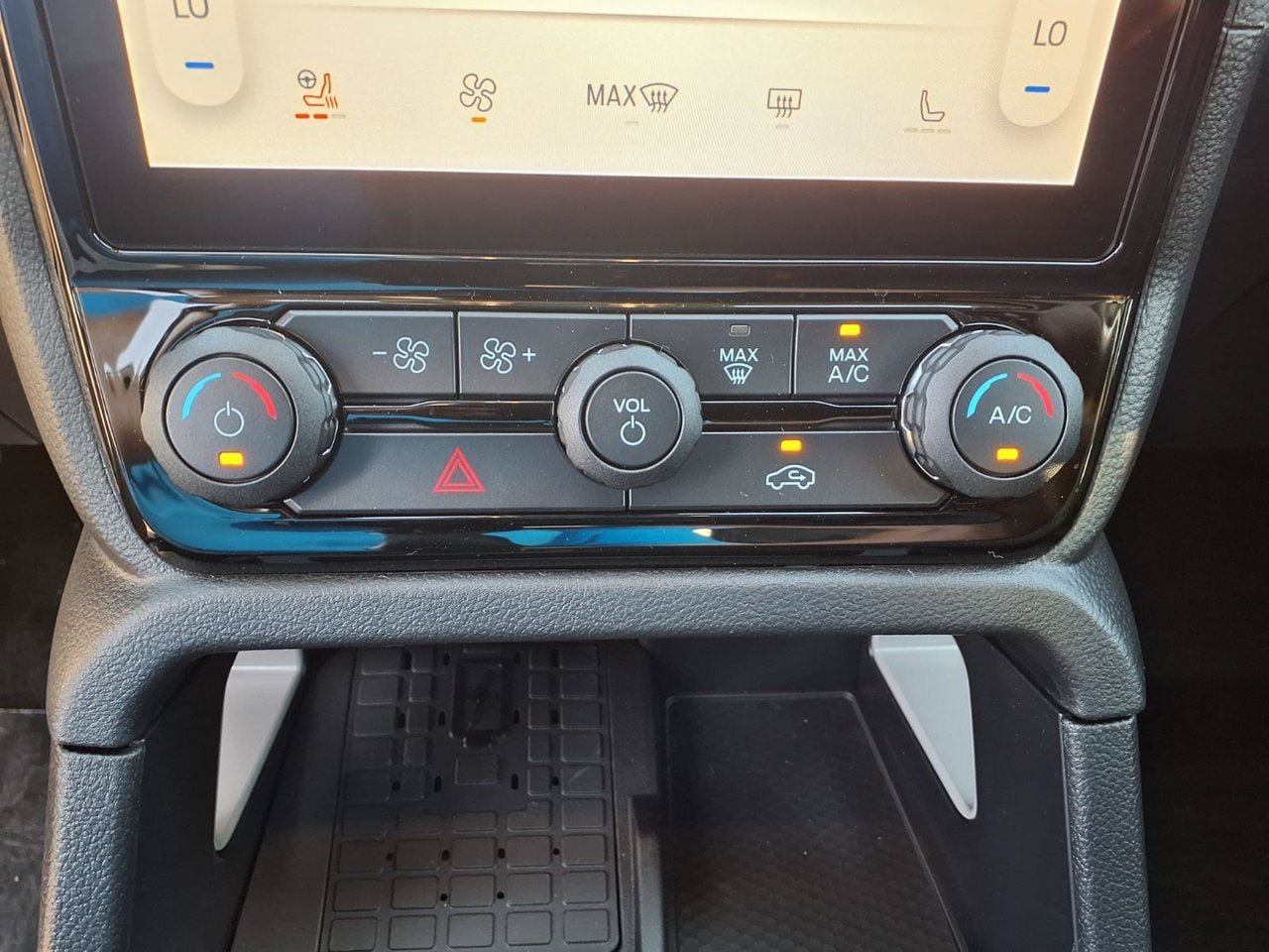 New 2026 Ford Ranger Lariat w/ FX4 Off-Road Package AWD/4WD image 10