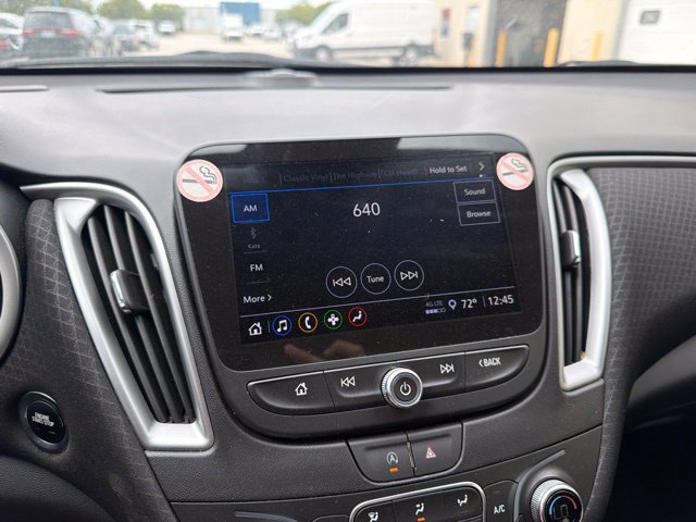 Used 2025 Chevrolet Malibu LT FWD image 23