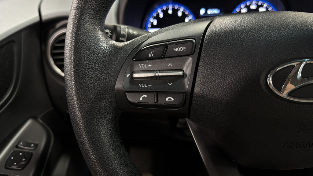 Used 2019 Hyundai Kona SE AWD/4WD image 22