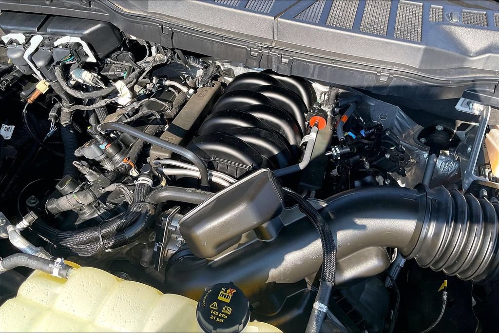Used 2024 Ford F150 XLT w/ Equipment Group 302A MID RWD image 32