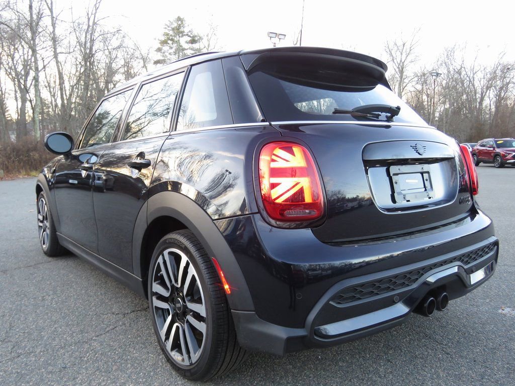 Used 2023 MINI Cooper S image 8