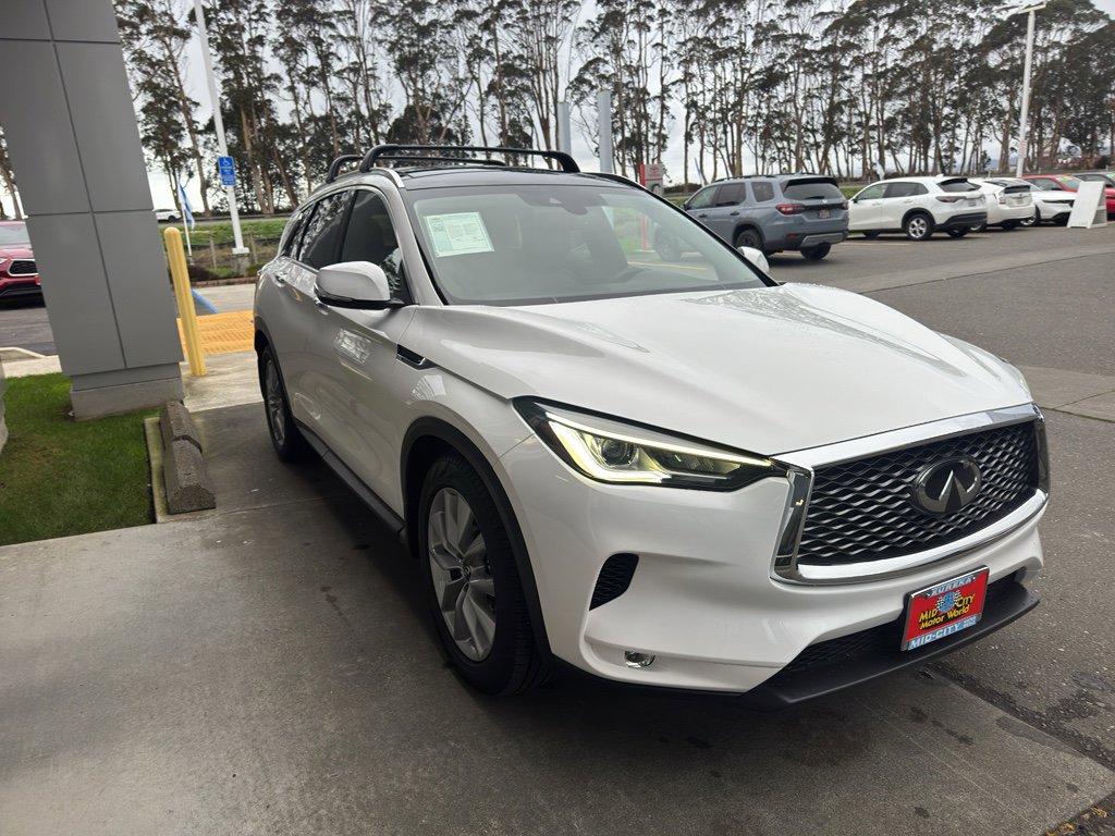 Used 2022 INFINITI QX50 Luxe image 18