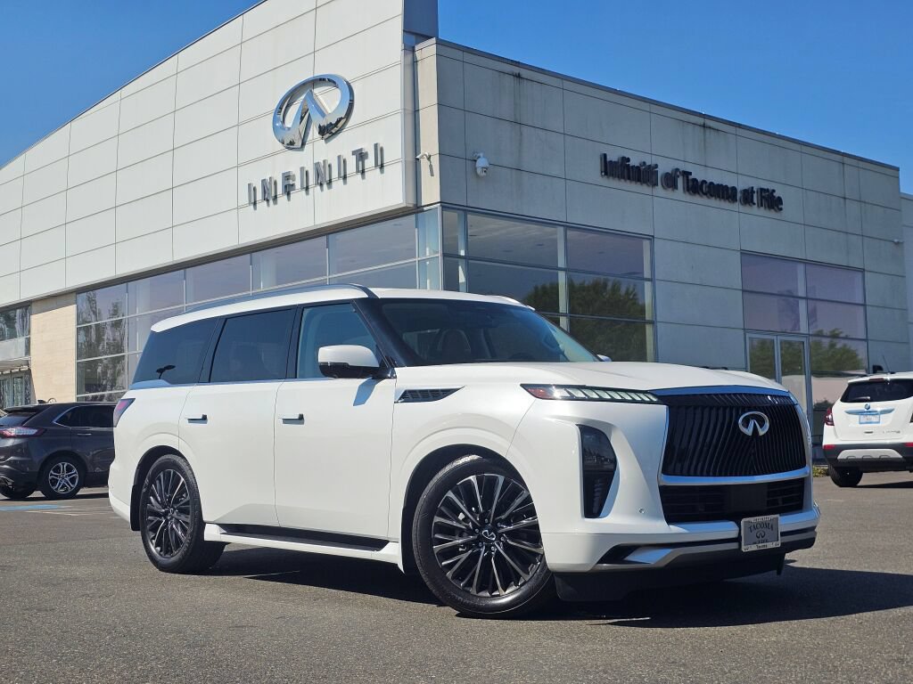 Used 2025 INFINITI QX80 Sensory