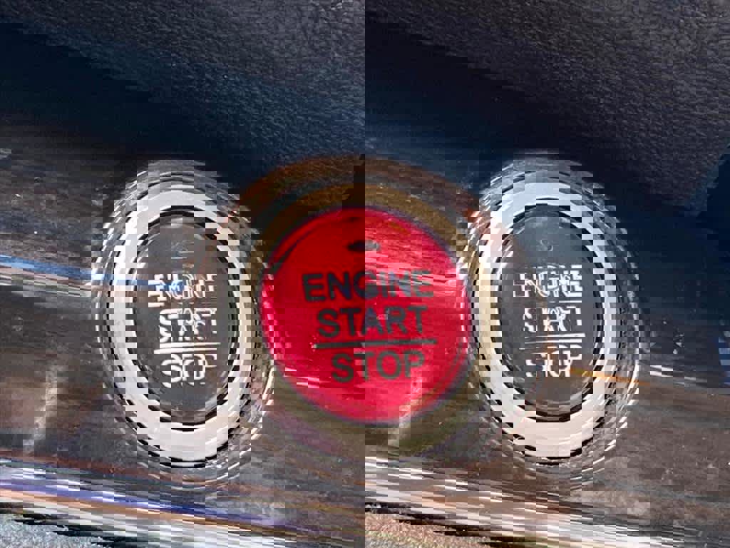 Used 2015 Honda CR-V EX-L image 18