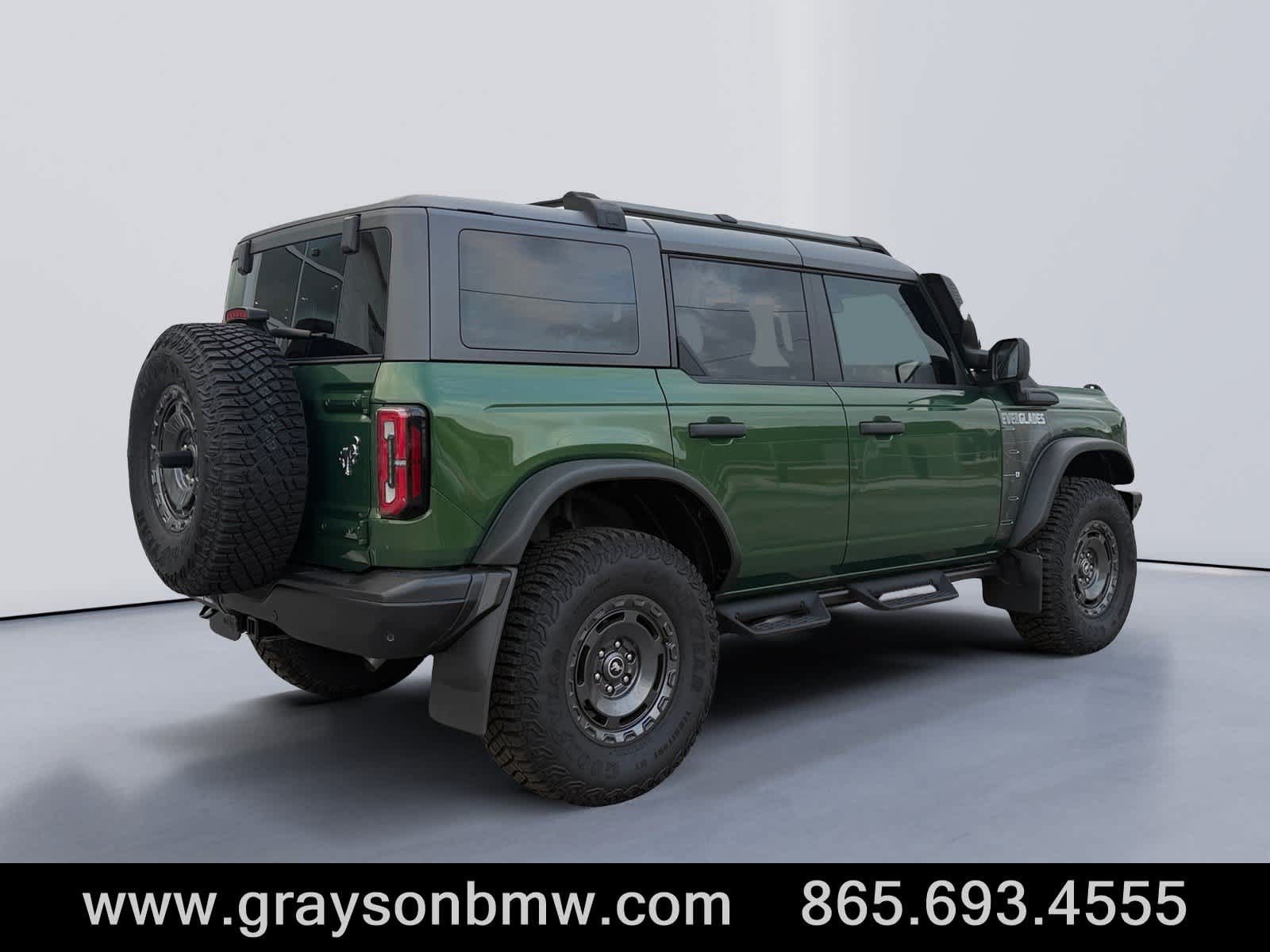 Used 2024 Ford Bronco Everglades AWD/4WD image 3
