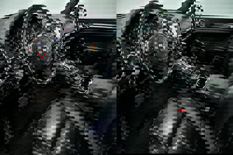 Used 2014 Porsche Cayenne Platinum Edition image 18