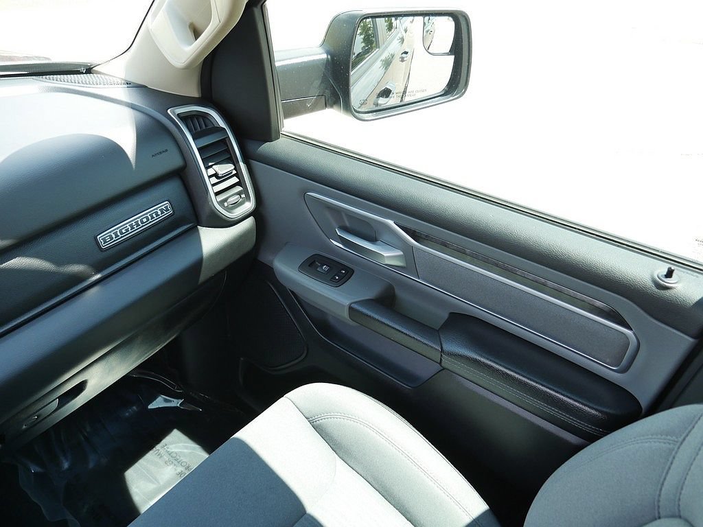Used 2020 RAM 1500 Big Horn AWD/4WD image 25