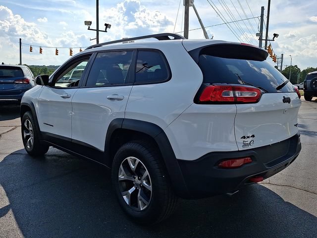 Used 2015 Jeep Cherokee Trailhawk w/ Leather Interior Group AWD/4WD image 4