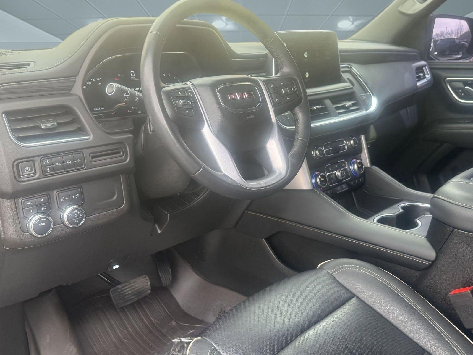 Used 2022 GMC Yukon SLT AWD/4WD image 4