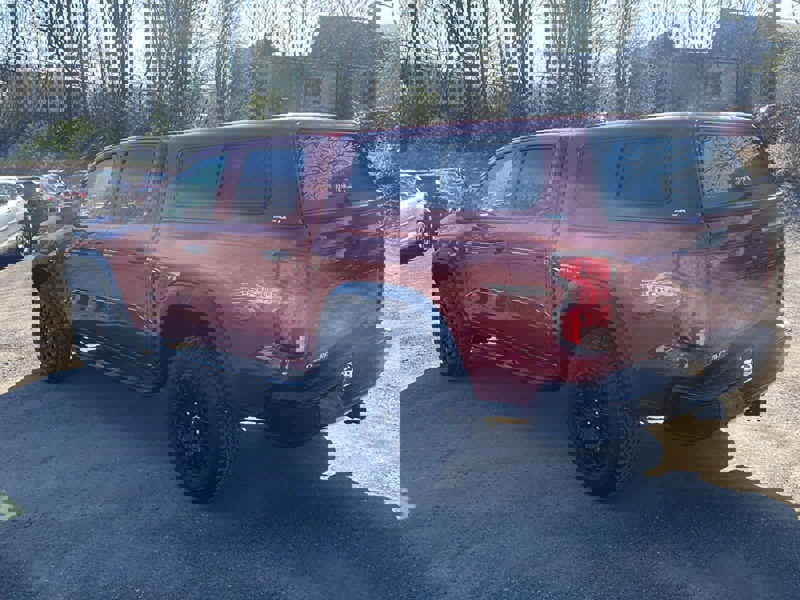 Used 2024 Chevrolet Colorado Trail Boss w/ Technology Package image 5