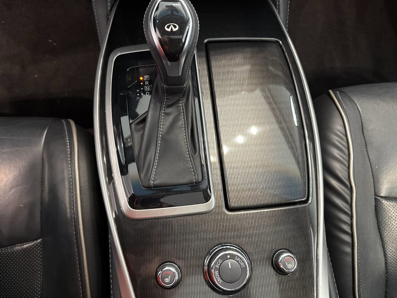 Used 2016 INFINITI QX60 AWD w/ Premium Package image 22