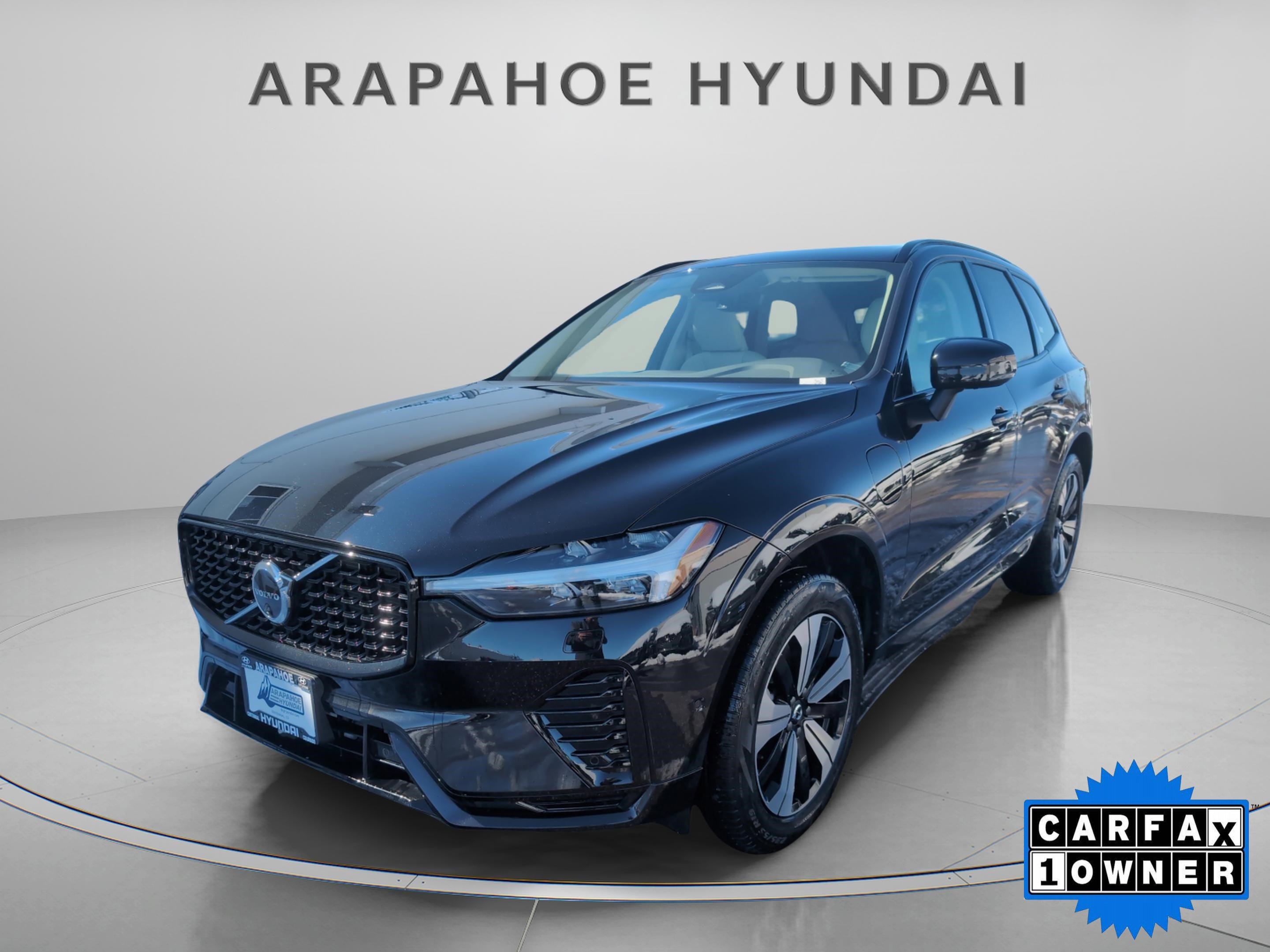 Used 2024 Volvo XC60 T8 Plus w/ Protection Package Premier image 1