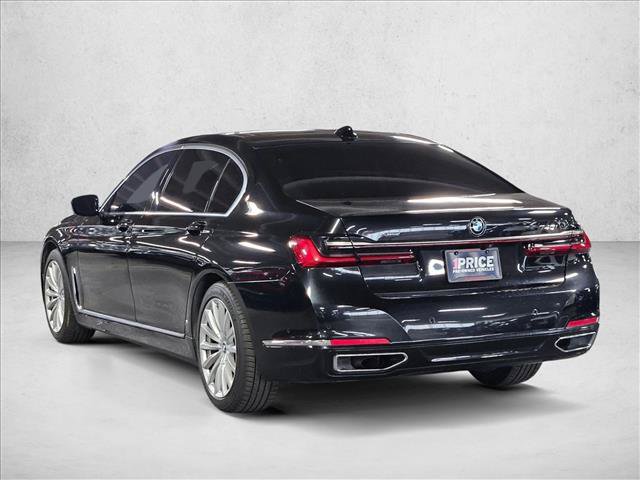 Used 2022 BMW 740i xDrive w/ Premium Package AWD/4WD image 8