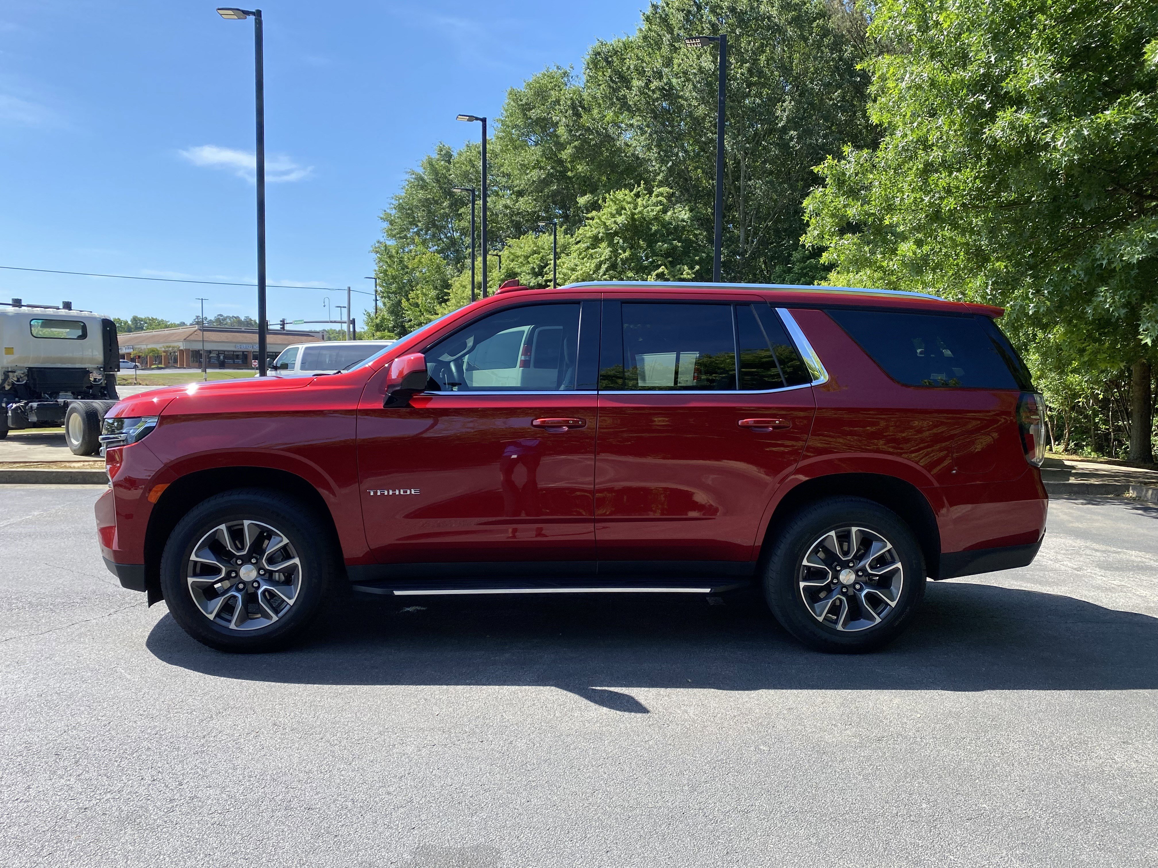 Used 2023 Chevrolet Tahoe LS RWD image 6