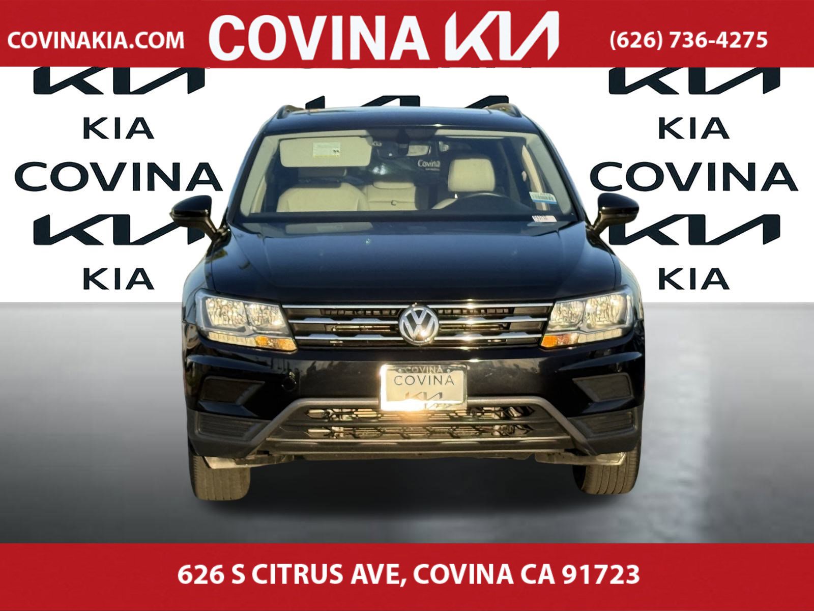 Used 2021 Volkswagen Tiguan SE w/ Panoramic Sunroof Package image 3