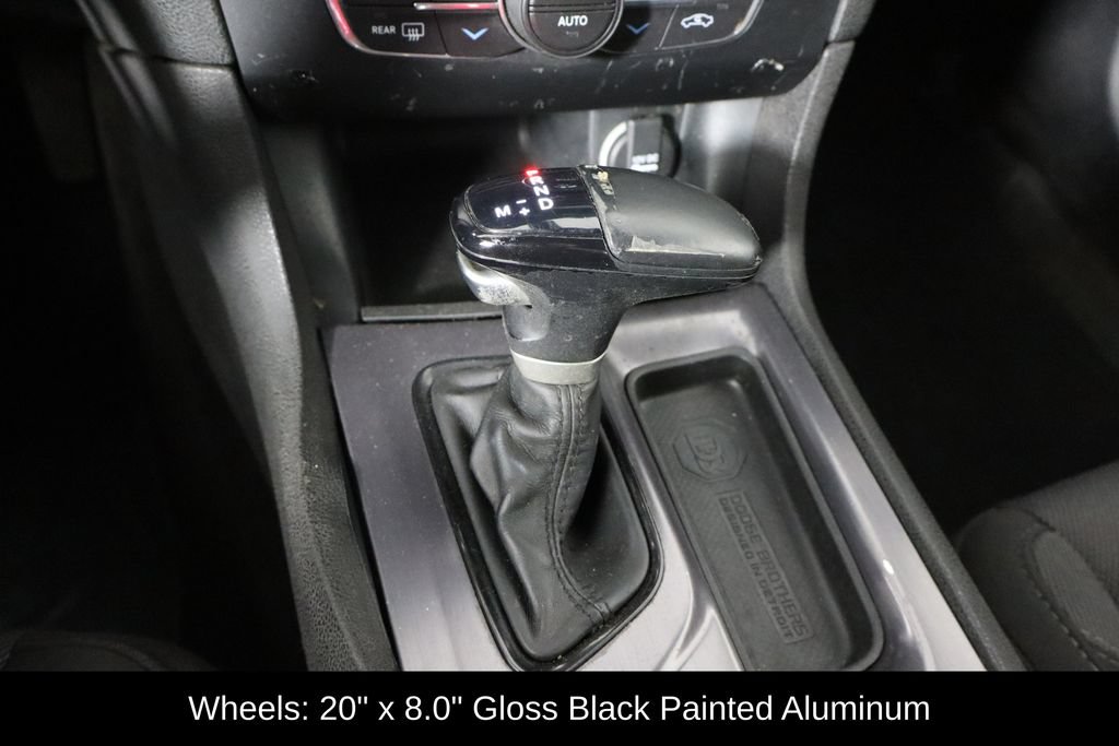 Used 2016 Dodge Charger SXT w/ Blacktop Package RWD image 20