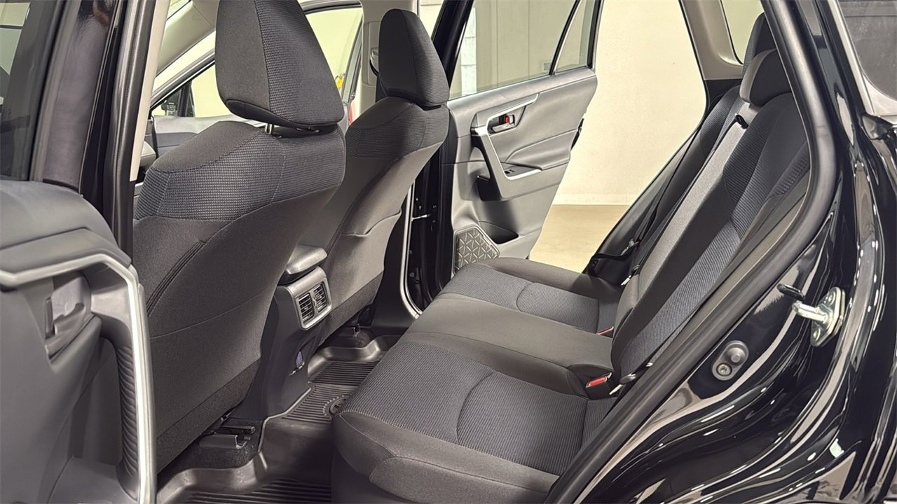 Certified 2025 Toyota RAV4 LE image 15