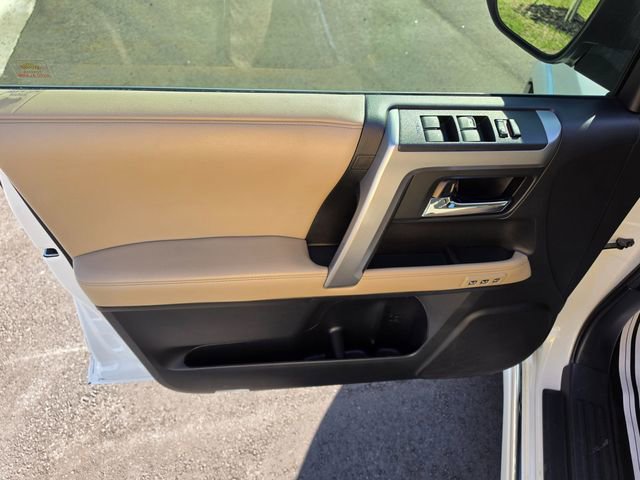 Used 2019 Toyota 4Runner Limited image 3