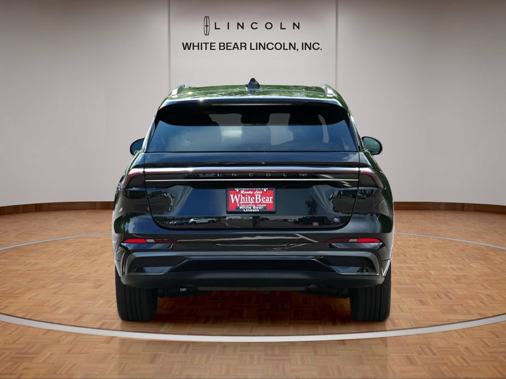 Used 2024 Lincoln Nautilus Reserve w/ Equipment Group 202A AWD/4WD image 6