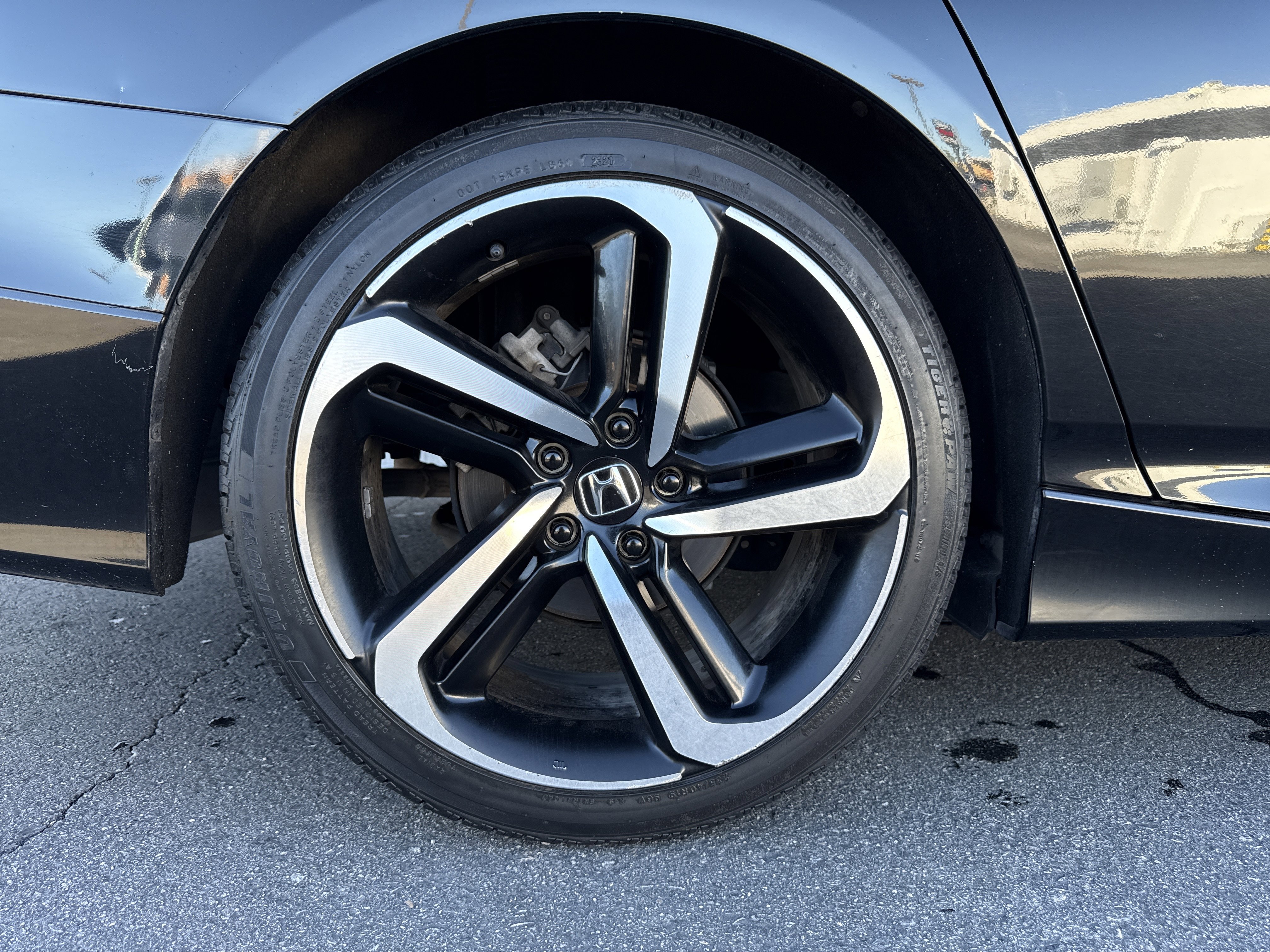 Used 2019 Honda Accord Sport image 27