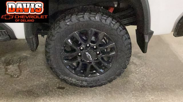 New 2026 Chevrolet Silverado 3500 LT w/ Trail Boss Package AWD/4WD image 9