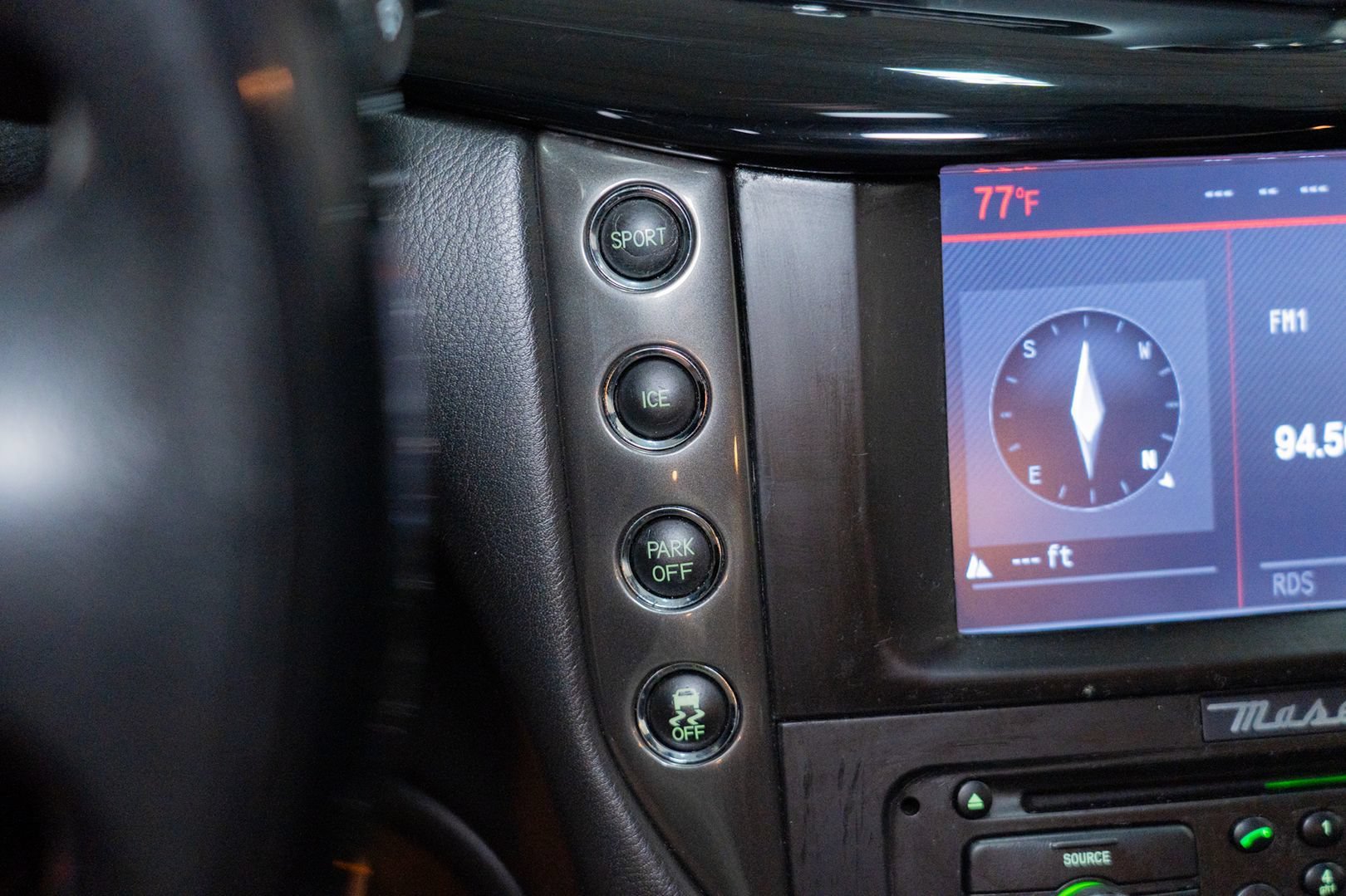 Used 2014 Maserati GranTurismo Sport RWD image 36