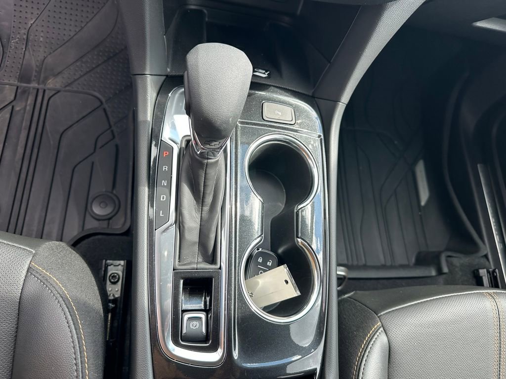 Used 2024 Chevrolet Equinox Premier w/ LPO, Floor Liner Package image 19