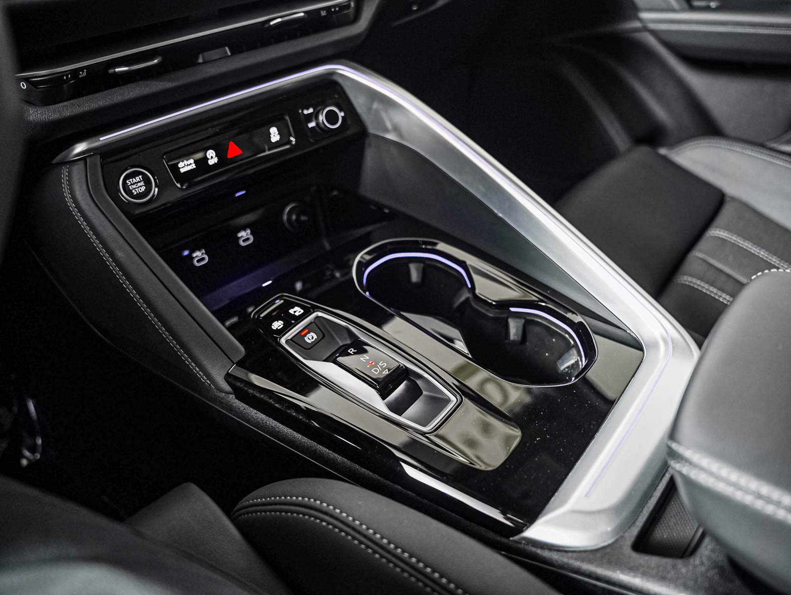 Certified 2025 Audi Q5 Premium w/ Premium Plus AWD/4WD image 19