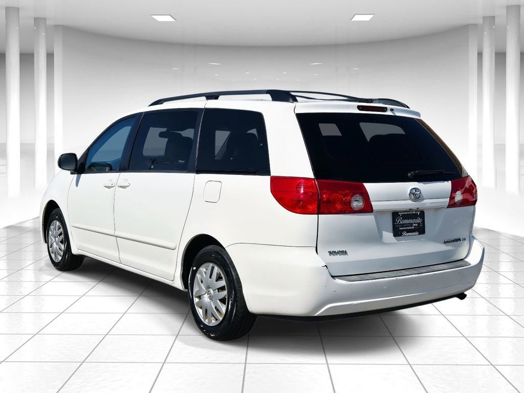 Used 2008 Toyota Sienna LE image 5