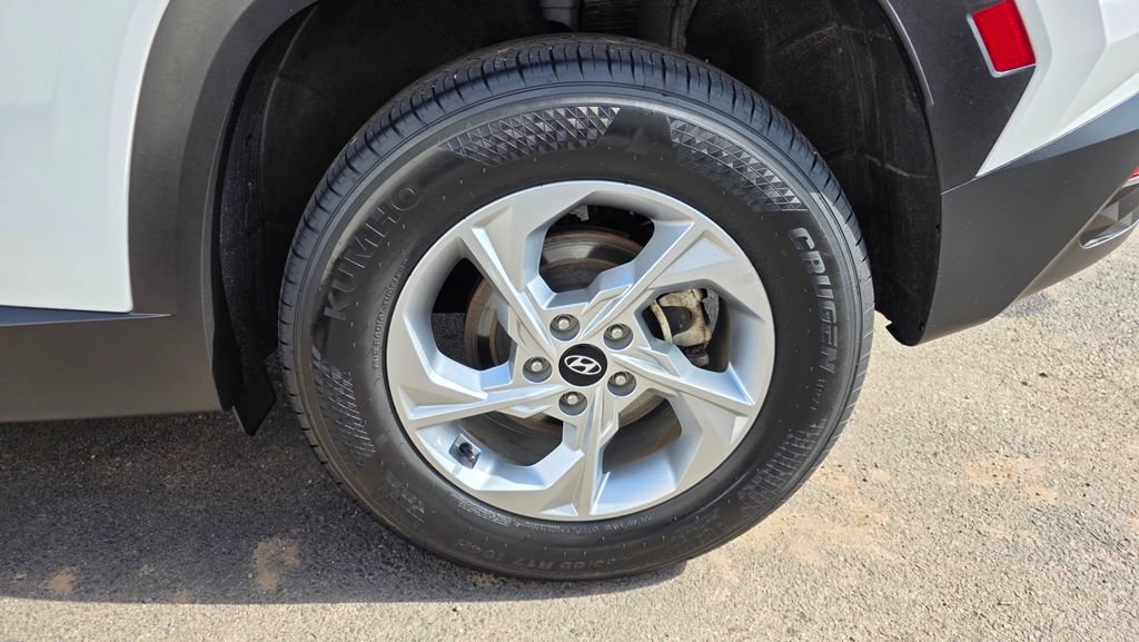 Used 2024 Hyundai Tucson SEL AWD/4WD image 47