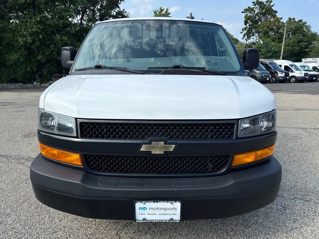 Used 2021 Chevrolet Express 3500 Extended w/ Driver Convenience Package RWD image 13