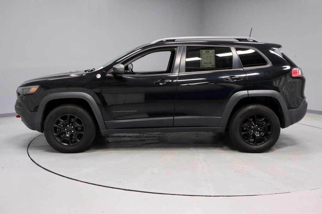 Used 2021 Jeep Cherokee Trailhawk w/ Trailer Tow Group AWD/4WD image 7