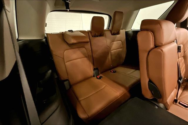 New 2025 Nissan Pathfinder Platinum w/ Lighting Package (N93) image 34